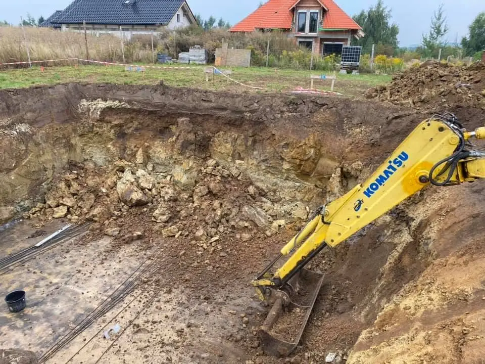 Izolacja, zbrojenie i płyta denna – 20.09.2021